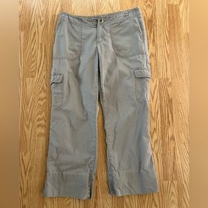 Cabela’s CASUAL Flared Cargo Pants, Size 12